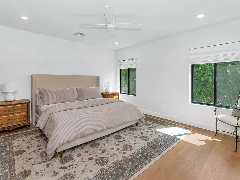 103 W Palmcroft Dr — Photo 22