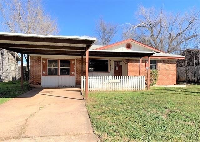 1st image of 2425 Glendale Dr