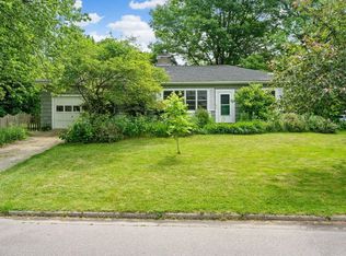 10 Crescent Rd, Burlington, VT 05401