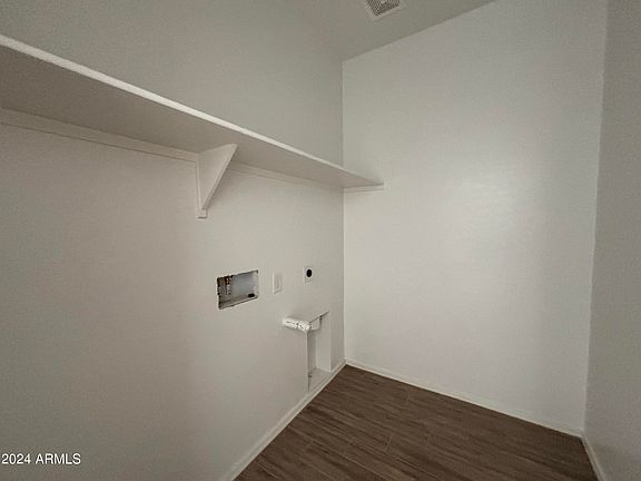 4th image of 47804 W KENNER Drive