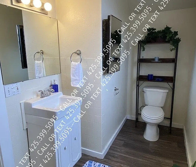2631 Grand Ave #B — Photo 7