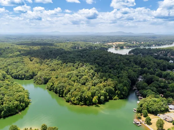 250 Montilago Dr #5-6A-6B, Moneta, VA 24121