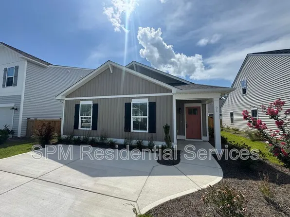 91 Cobbler Way, Hampstead, NC 28443