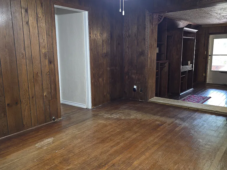 Formal dining room