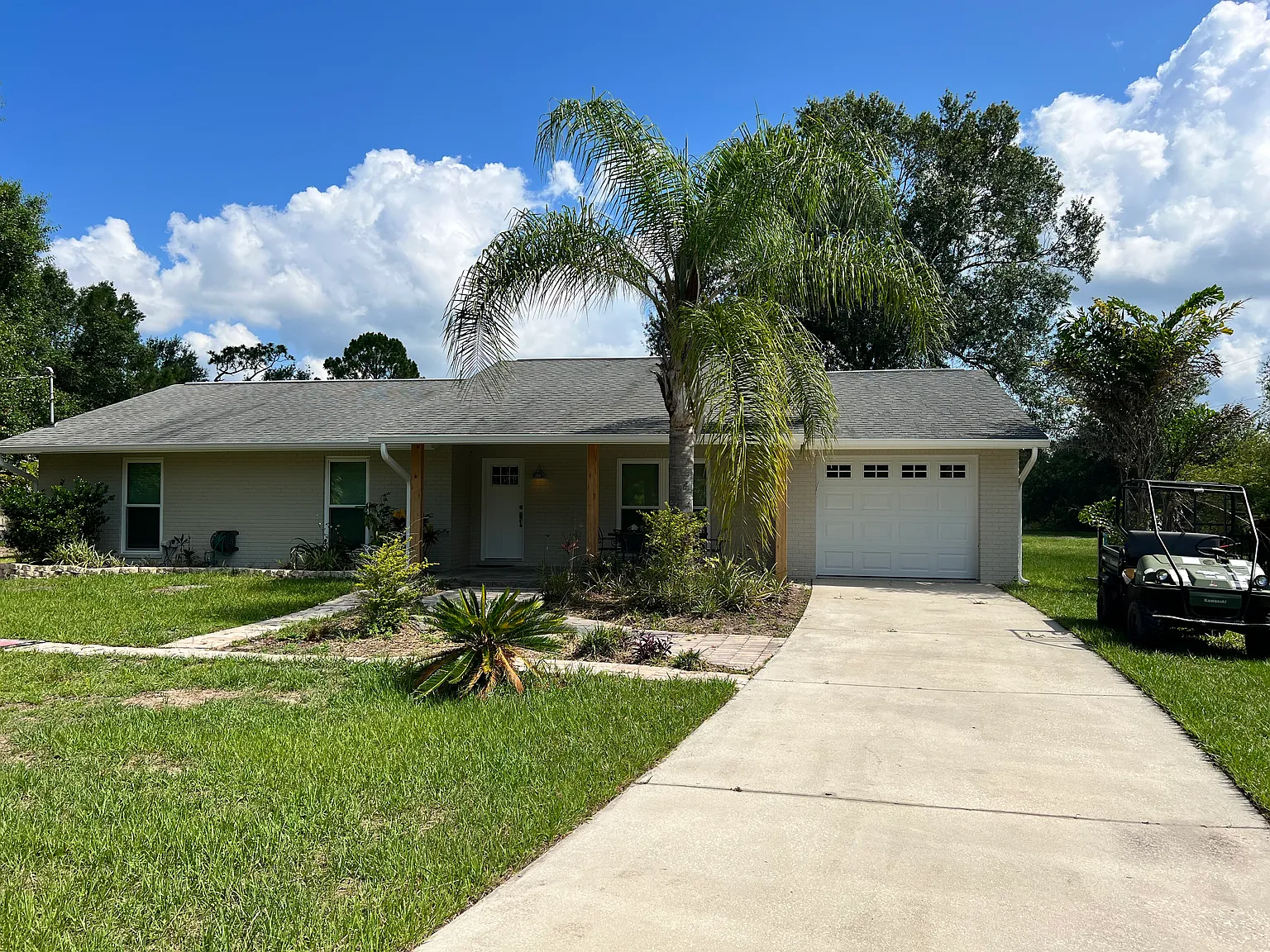 3 bed, 1407 sqft, $3,400 — Photo 1