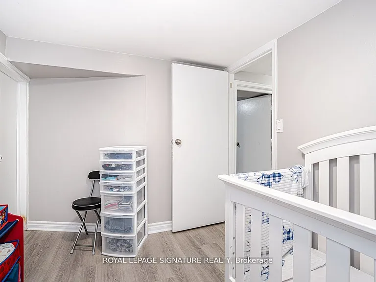 1078 Eastmount Ave #2 — Photo 19