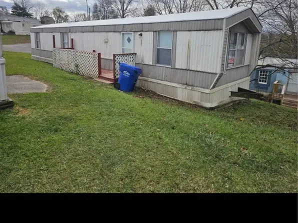 533 Quez Dr, Blacksburg, VA 24060