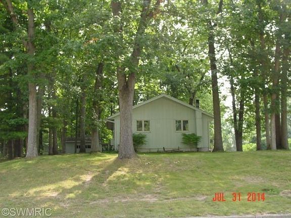 2nd image of 2810 Brahms Ave