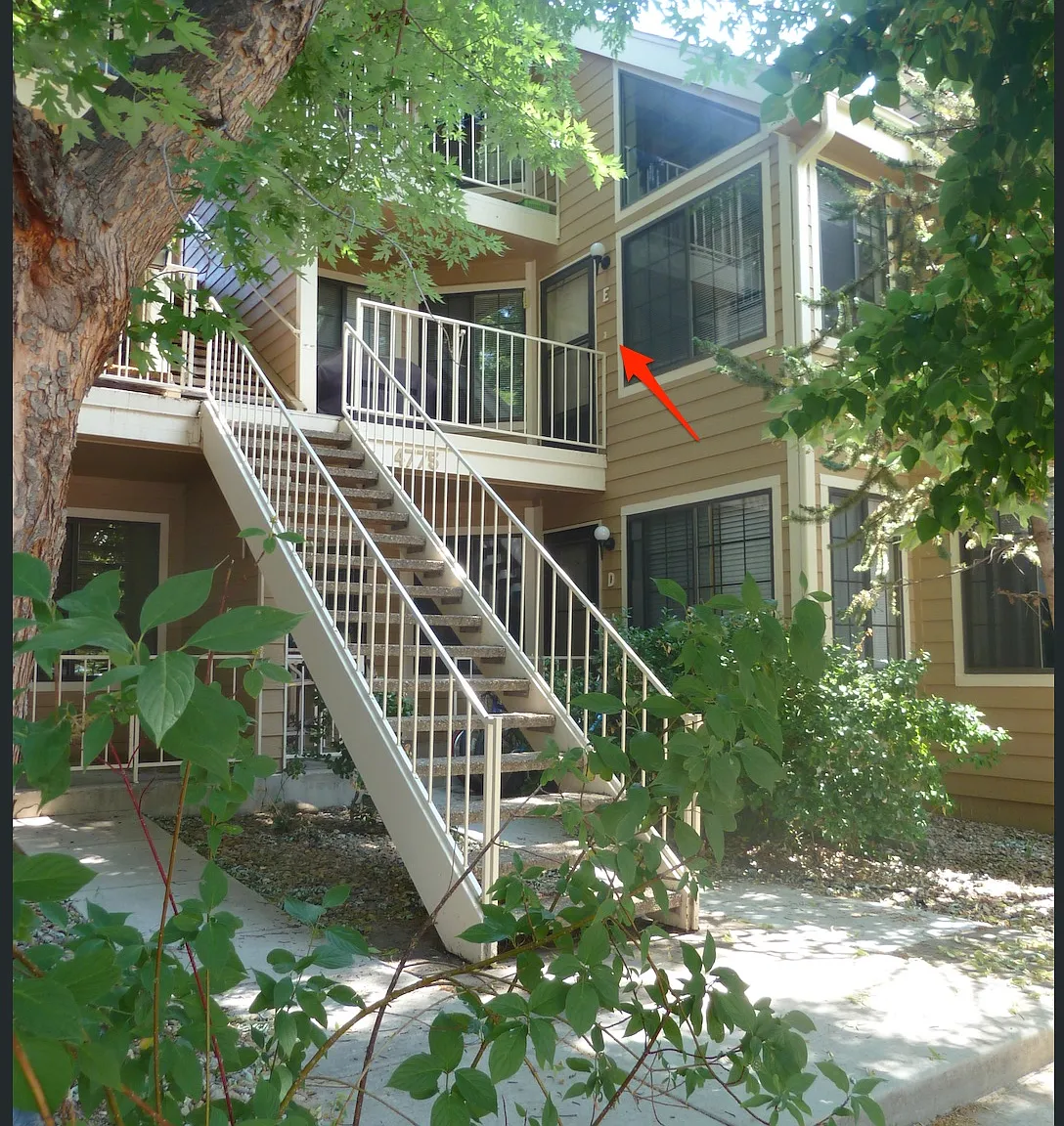2 bed, 1067 sqft, $2,200 — Photo 2