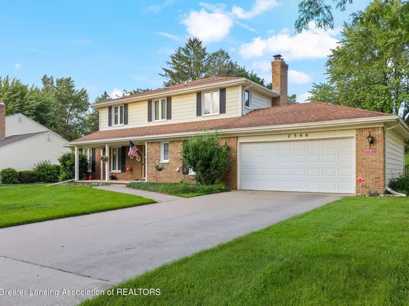 2306 Bollman Dr, Lansing, MI 48917