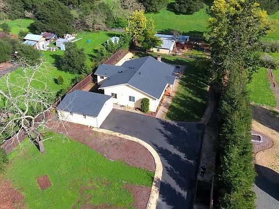 3rd image of 2070 Kirkland Ave