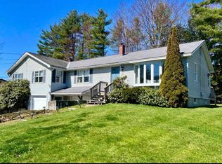 44A Oak St #A, White River Junction, VT 05001