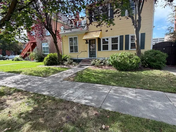 Washington St. - 1207