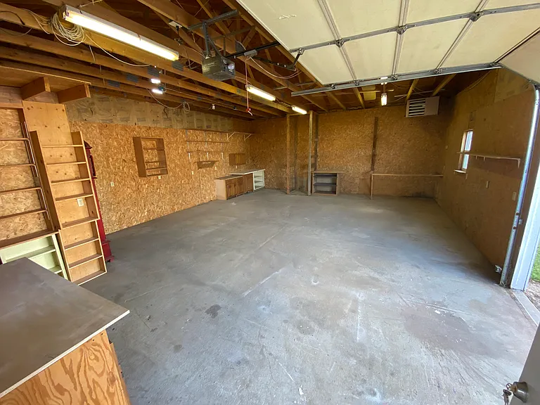 300 W 12th Ave — Photo 37