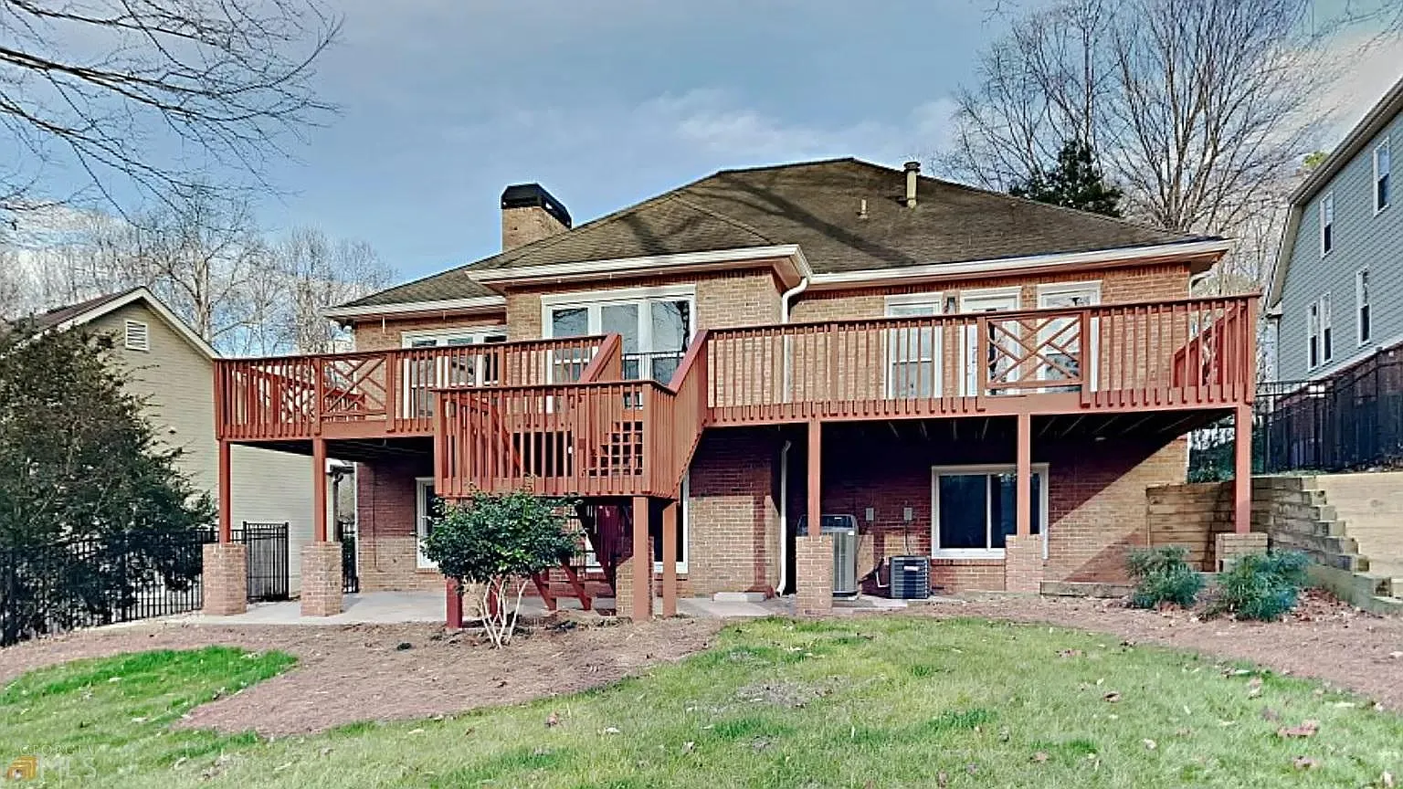 3519 Fairgreen Ct — Photo 3