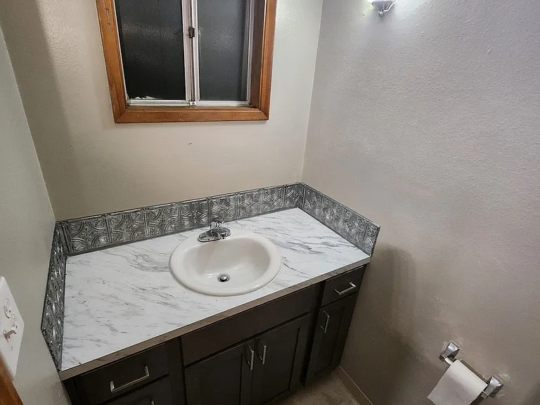 13506 NE 72nd Ave — Photo 3