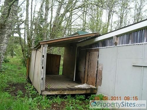 3rd image of 17818 Corbin Dr SE