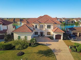 39 May Water Ln, Fulshear, TX 77441
