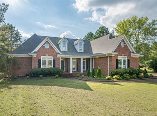 1800 McBride Rd, Lewisburg, TN 37091