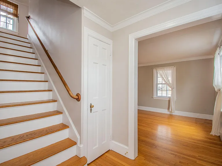 135 Brunswick Ave — Photo 5