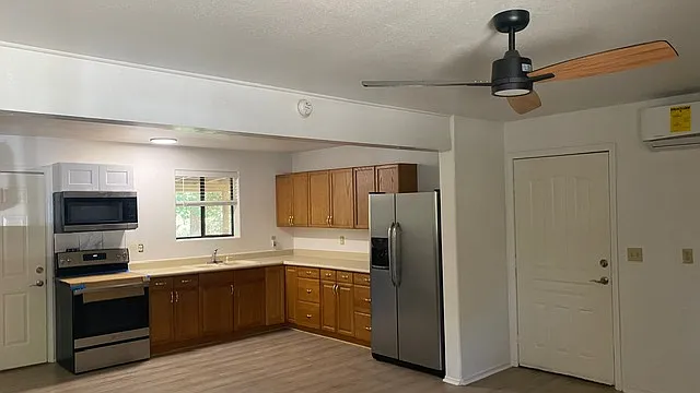 13463 Pine Cone Cir #A — Photo 6