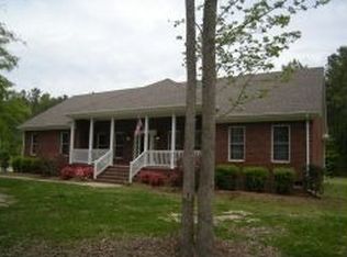 3016 Ballahack Rd, Chesapeake, VA 23322