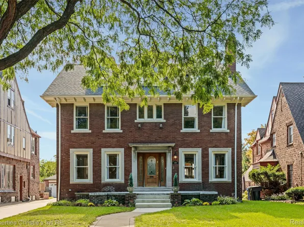 2325 W Boston Blvd, Detroit, MI 48206