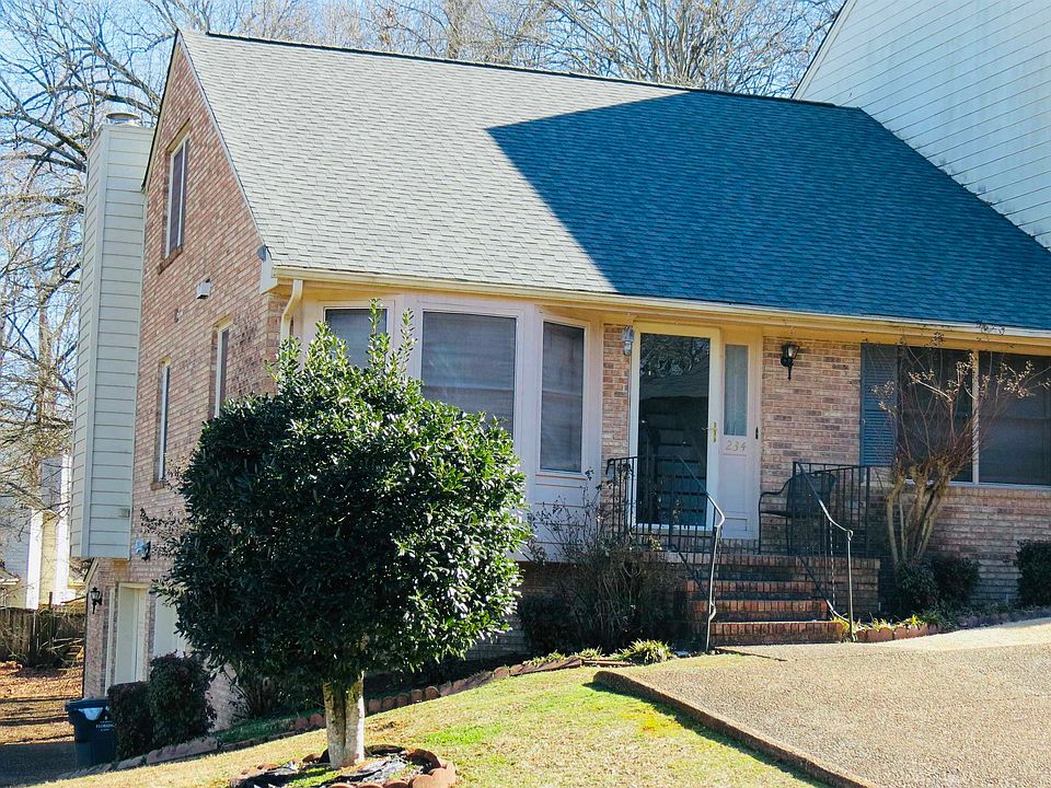 1st image of 234 Woodcastle Dr