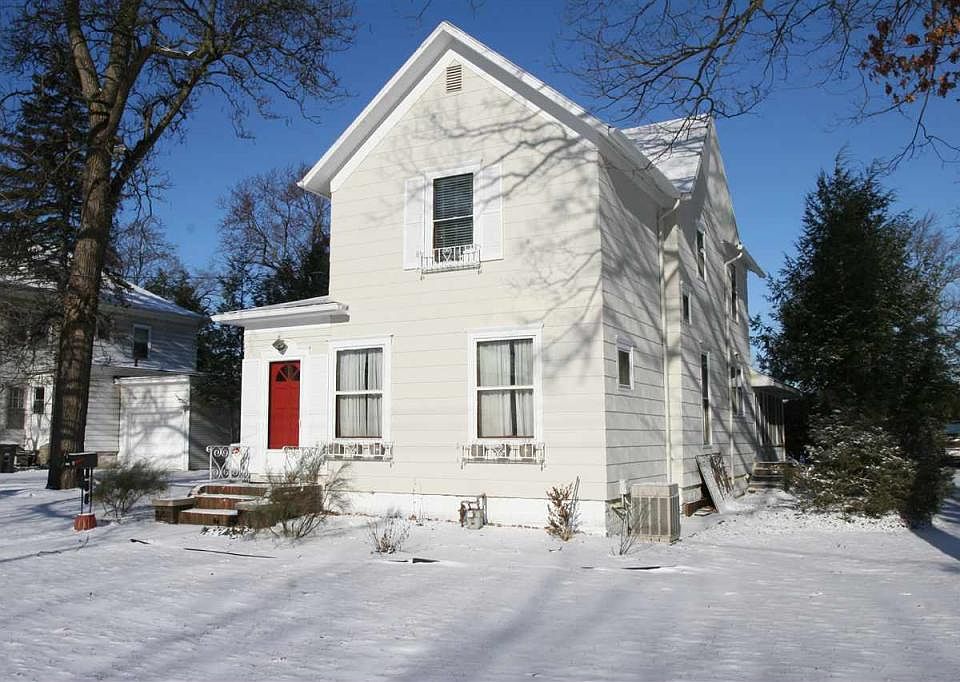 1st image of 1110 E Jackson Blvd