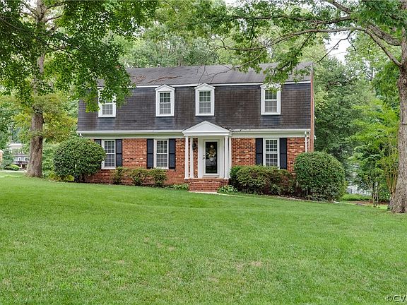 2nd image of 8111 Surreywood Dr