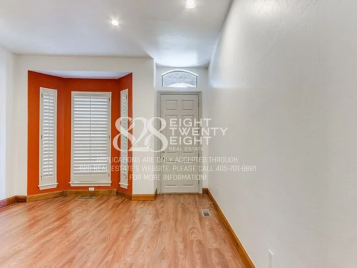 3841 Tudor Cir — Photo 9