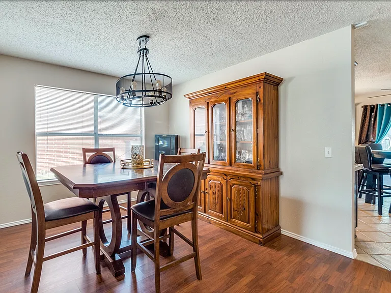 212 Prentice Dr — Photo 11