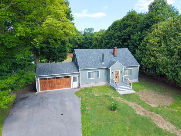 56 Haynes Rd, Plattsburgh, NY 12901