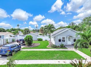 524 Palmetto St, West Palm Beach, FL 33405