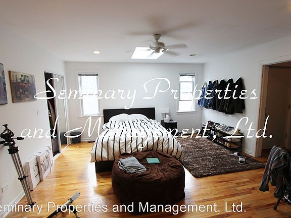 4th image of 3138 N Southport Ave #3475104