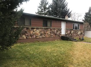 40 E Main St, Saint Anthony, ID 83438