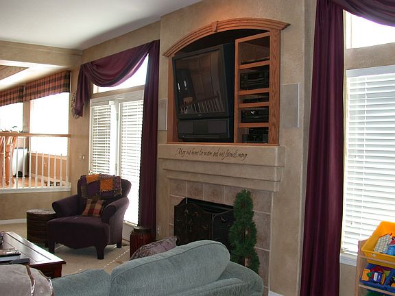 Family Room Entertainment Niche