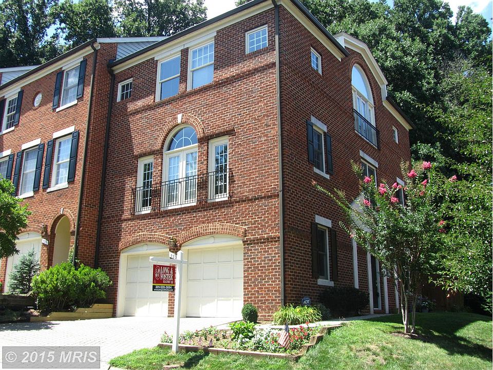 1st image of 123 Crofton Hill Ln