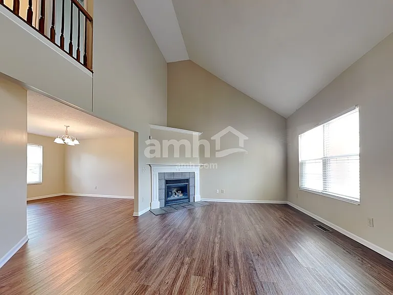 1371 Stableview Cir — Photo 7