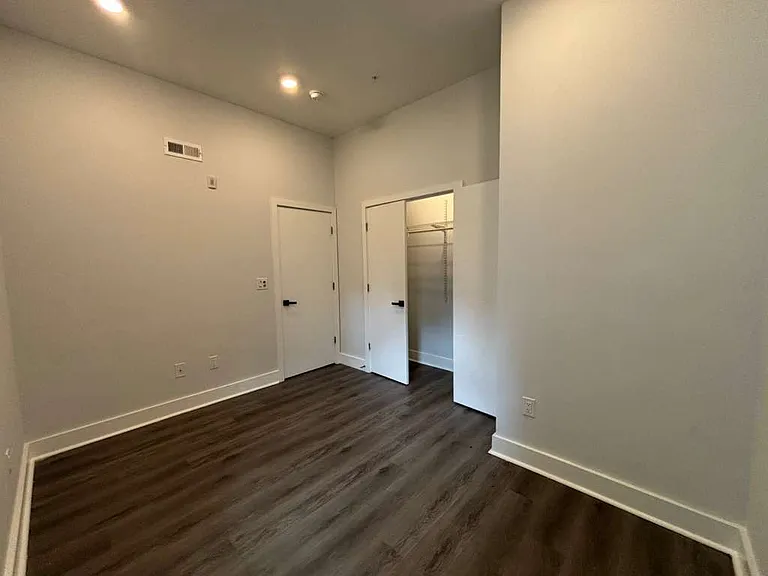 2121 N 7th St #2B — Photo 7