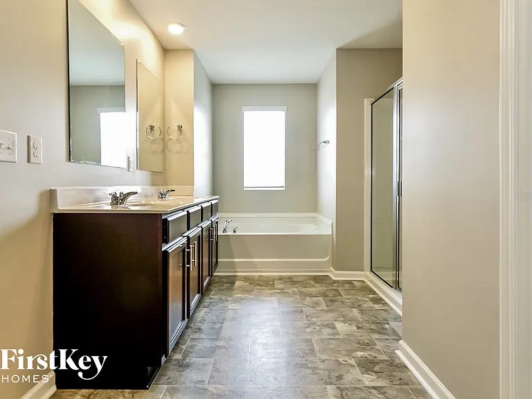 229 Park View Cir — Photo 9
