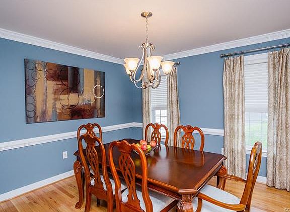 3rd image of 9137 Wren Creek Ct