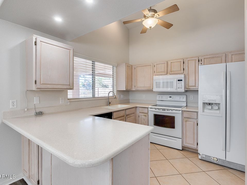 17176 N WINDING Trail, Surprise, AZ 85374 | Zillow