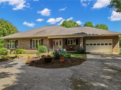 7675 McGee Rd, Rural Hall, NC, 27045
