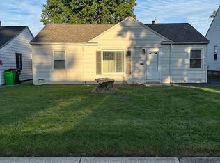 1327 Genesee Ave, Mayfield Heights, OH 44124