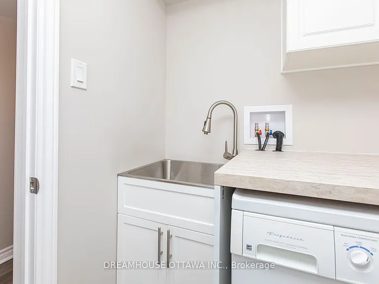 158 Patriot Pl — Photo 37