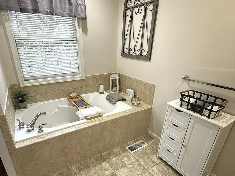 1176 Heron Ct — Photo 8