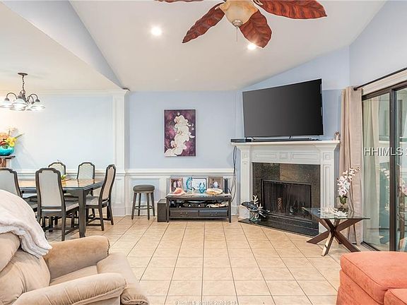3rd image of 96 Mathews Dr APT 84