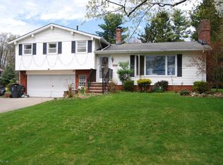 32005 Pettibone Rd, Solon, OH 44139