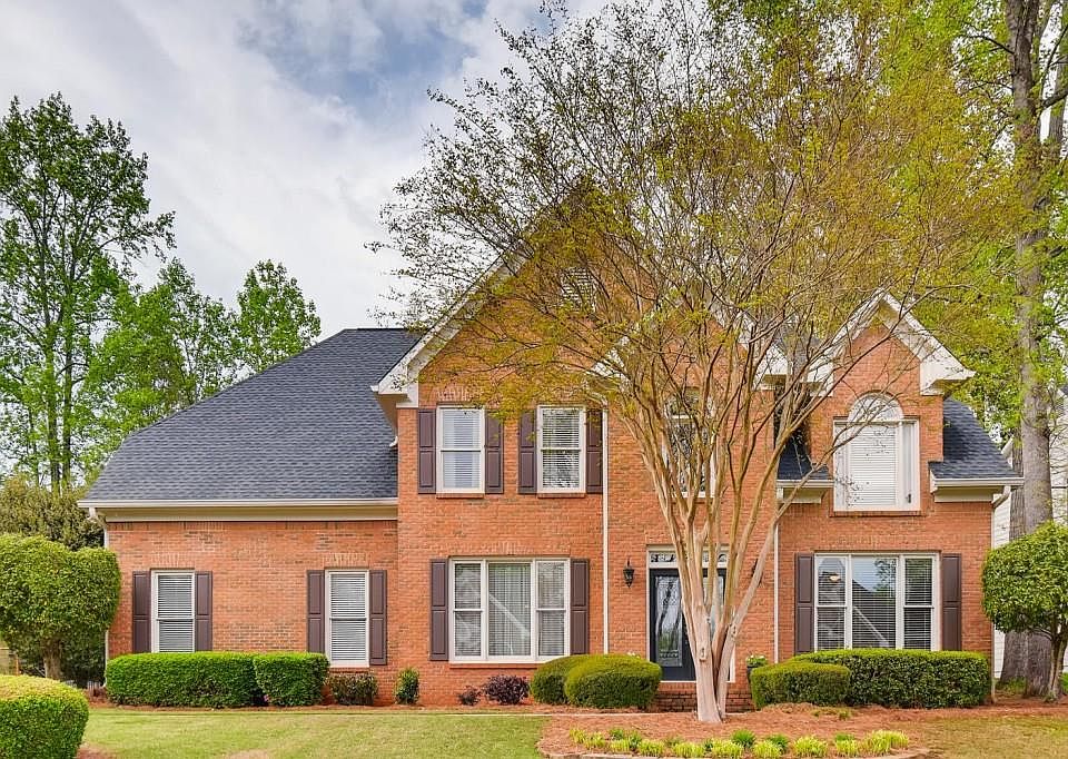 1st image of 2045 Hembree Grove Dr